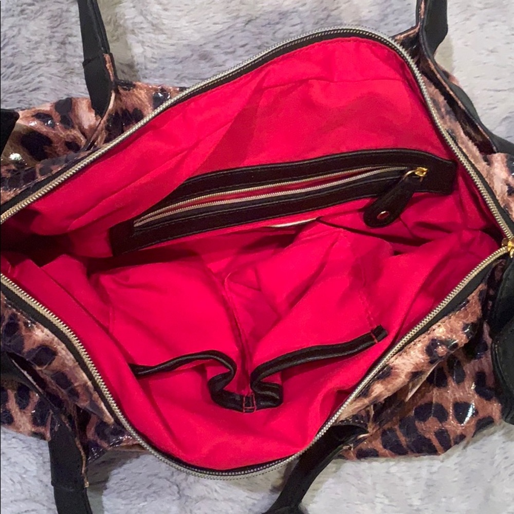 Purse - Picture 3 of 4